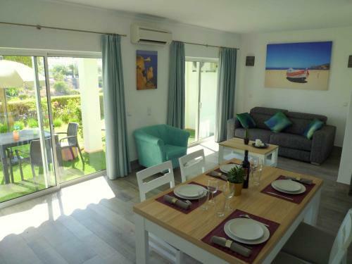 Vila M�s Beach And Pool - Ocean View Apartment (N�57-57a)