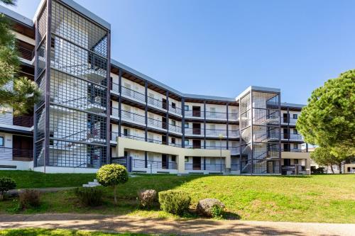 Large Family Apartment - Marina Park