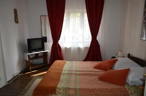 Hostal Pensiunea Deceneu