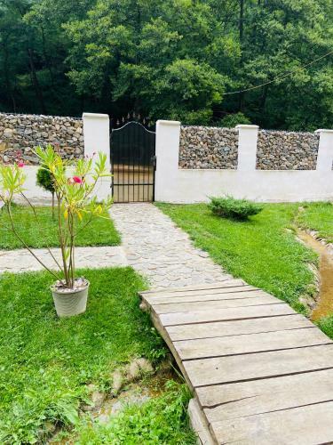 Hostal Pensiunea Amalia