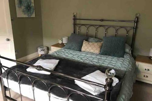 8a Tweed Cottage, Just Off The High St In Peebles