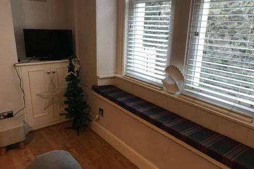 8a Tweed Cottage, Just Off The High St In Peebles