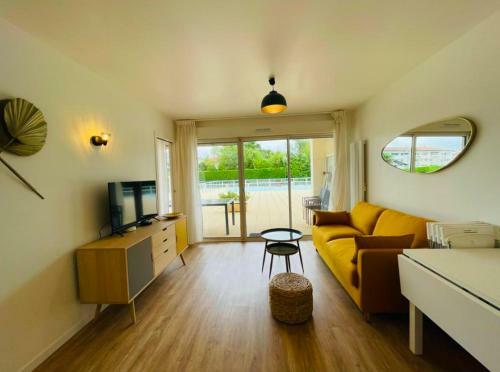 Apartamento Studio- Terrace On The Ground Floor-pool-golf-park