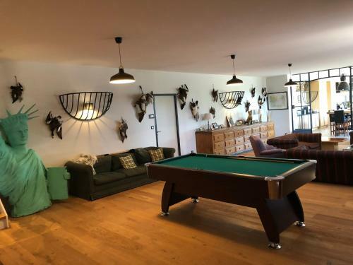 Bed & Breakfast Orangerie De Chatel-selection Figaro & Elle Magazine