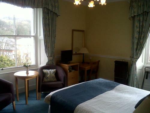 The Hand Hotel