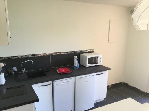 Apartamento Studio R�nov� Climatis� Piscine Parking