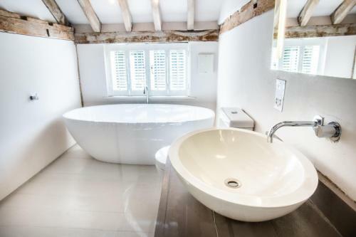 Tuddenham Mill Luxury Boutique Hotel