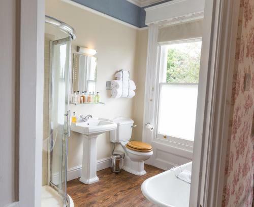 Bed & Breakfast Dunedin Country House