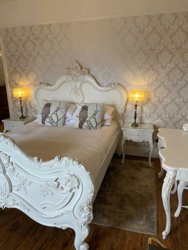 Bed & Breakfast Dunedin Country House
