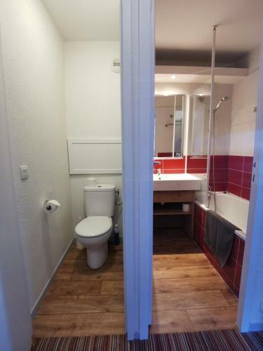 Apartamento La Tania 309 Le Britania
