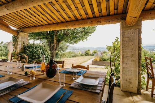 Apartamentos Ermitage Crestet (ventoux - Provence)