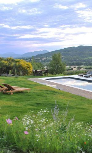 Apartamentos Ermitage Crestet (ventoux - Provence)