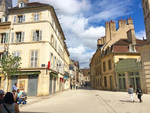 Apartamento Le Relais Des Ducs : Centre Historique Dijon