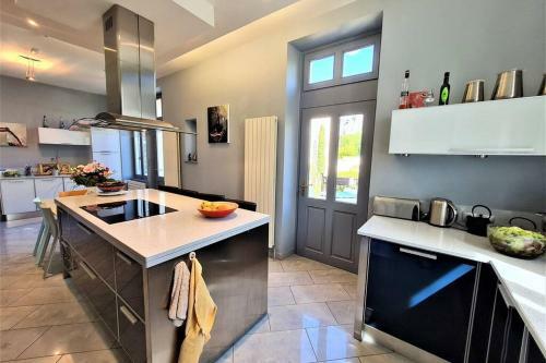 La Villa Des Roses Un �crin Enchanteur