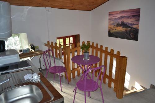 Bed & Breakfast Studio Ind�pendant Dans Maison � La Campagne