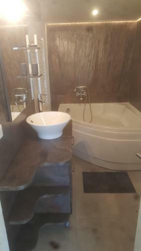 Apartamento Charmant Appartement Neuf Le Taoume