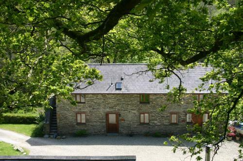 Troedyrhiw Holiday Cottages