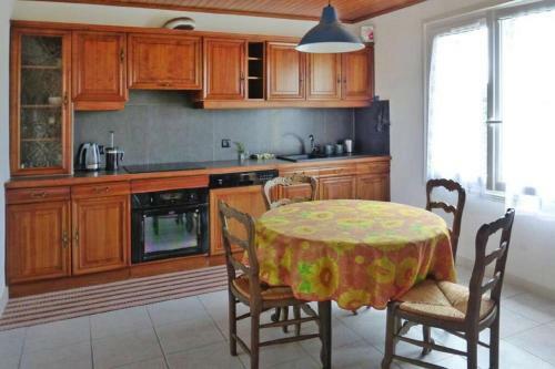 Detached House Near Beaches