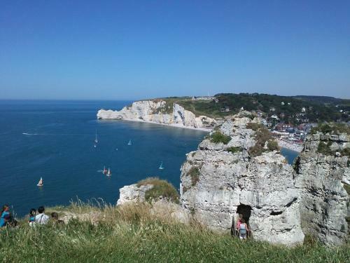 Bed & Breakfast La Cabane De C�cile-la Hutte