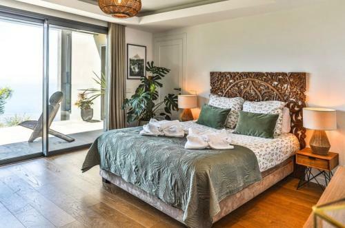 Unique - Villa Prestige Sur La Mer, Havre de Paix