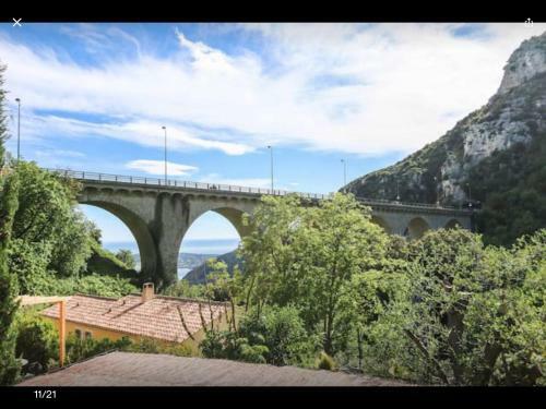 Studio Eze Dans Villa R�cente - Pied Village - Parking Gratuit
