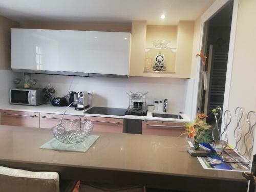 Apartamento Fouettara