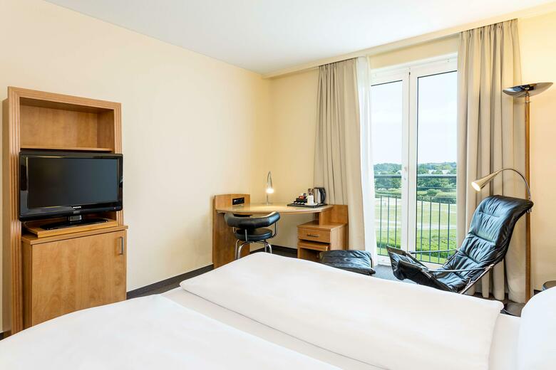 Hotel NH Hamburg Horn Rennbahn