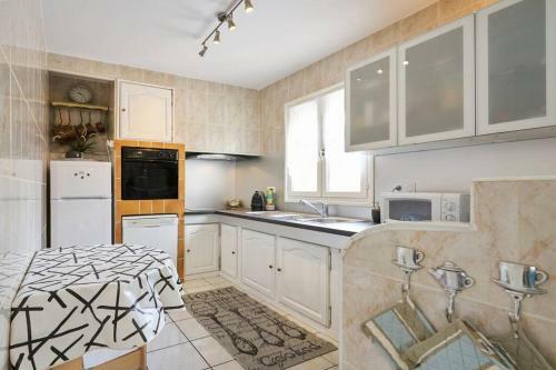 Ma Villa Du Sud : Piscine Priv�e 3 Chambres 2 Wc
