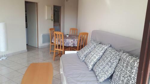 Apartamento Fr�jus Plage T2, Piscine, Parking, Plages � 200m