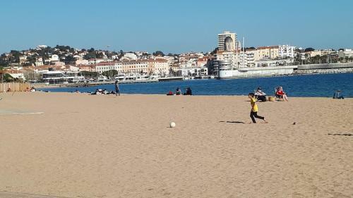 Apartamento Fr�jus Plage T2, Piscine, Parking, Plages � 200m