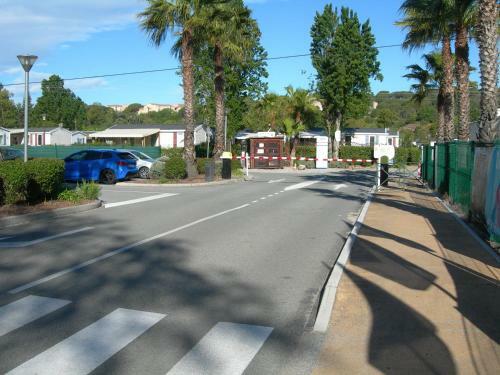 Camping Le Montourey � Fr�jus 83600