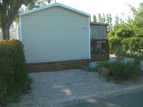 Camping Le Montourey � Fr�jus 83600
