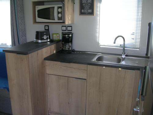 Camping Le Montourey � Fr�jus 83600