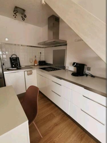 Apartamento T2 Dans R�sidence Avec Piscine