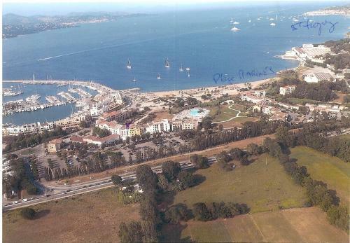Apartamentos Marines De Gassin Var