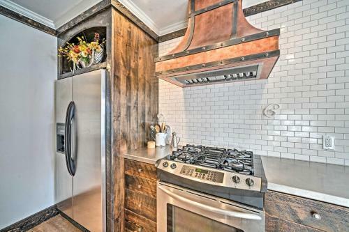 Rustic-chic Apartment With Gas Grill 20 Mi To Msu!
