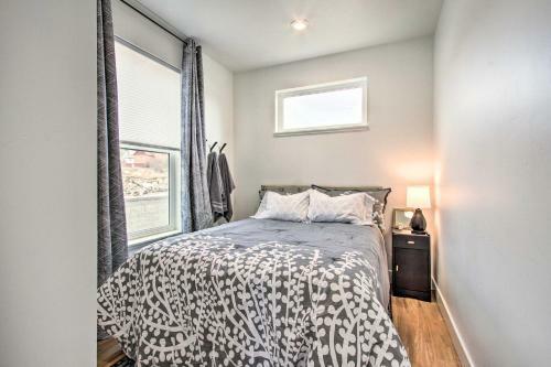 Exquisite Discovery Mtn Home With Sweeping Views!