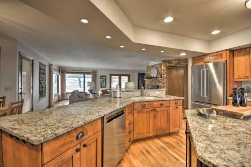 Charming Joliet Ranch House On A Working Farm