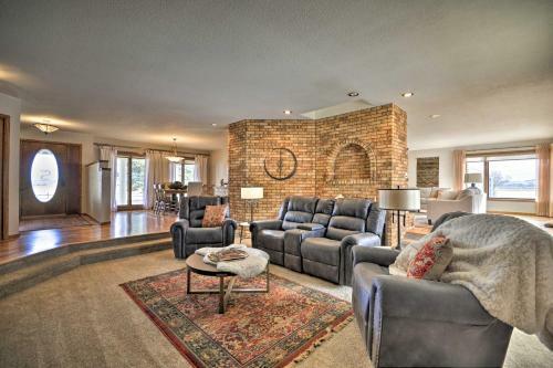 Charming Joliet Ranch House On A Working Farm