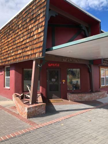 Posada Red Lodge Inn