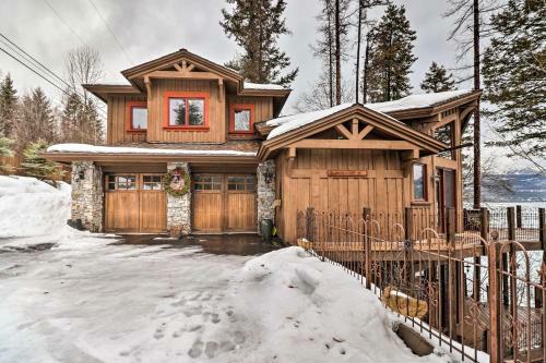 Tasteful And Spacious Escape On Whitefish Lake