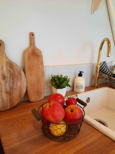 Charmant Logement T2 � 2 Pas De La Mer