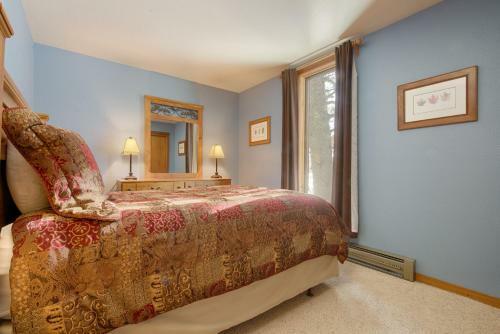 Hotel The Aspens Racquet Club