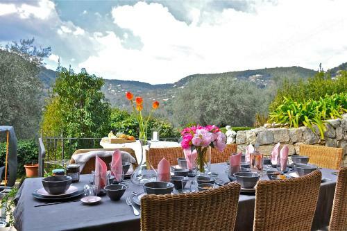 Bastide A�na Spa Et Piscine