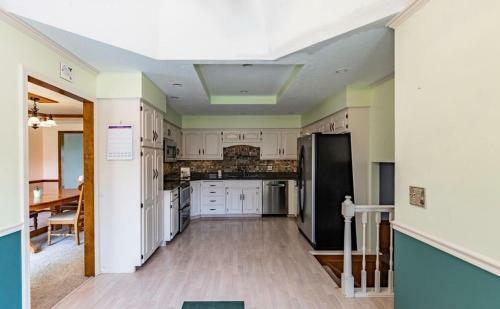 Private Room In Popular Millard Area West Omaha