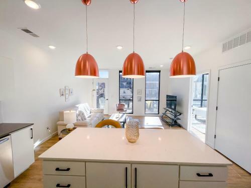 Bright 1bd/1ba Downtown Omaha Apartments