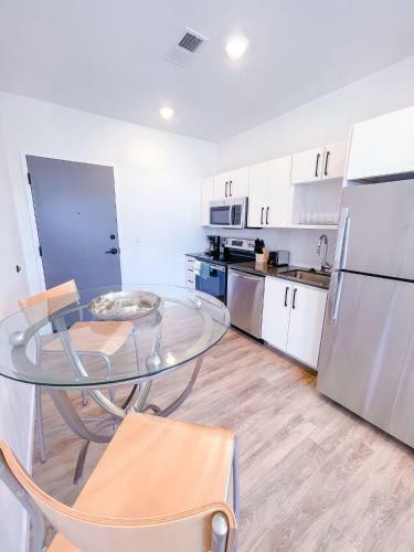 Bright 1bd/1ba Downtown Omaha Apartments
