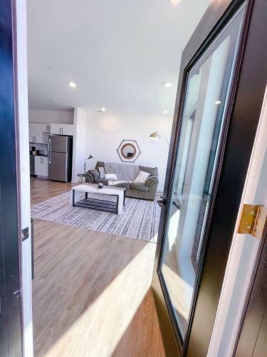 Bright 1bd/1ba Downtown Omaha Apartments