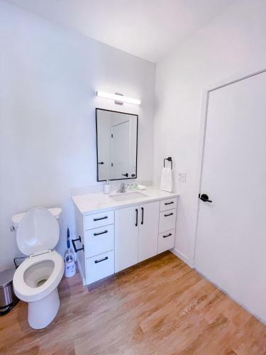 Bright 1bd/1ba Downtown Omaha Apartments