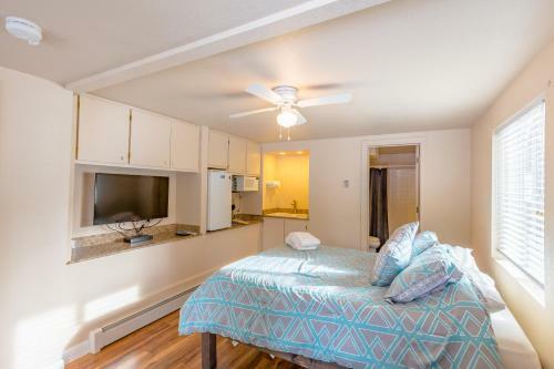 Beautiful 3500sf Lake Tahoe Home W/ Open Layout